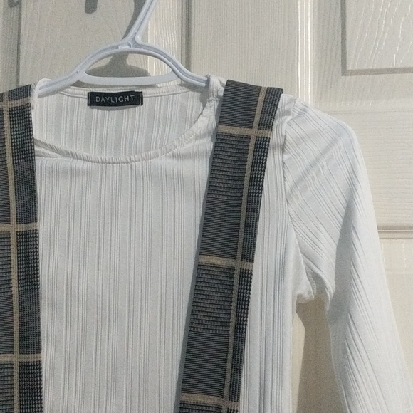 SALE [3/20$] F21 TWO PIECE SHIRT AND SKIRT SET - Picture 2 of 4